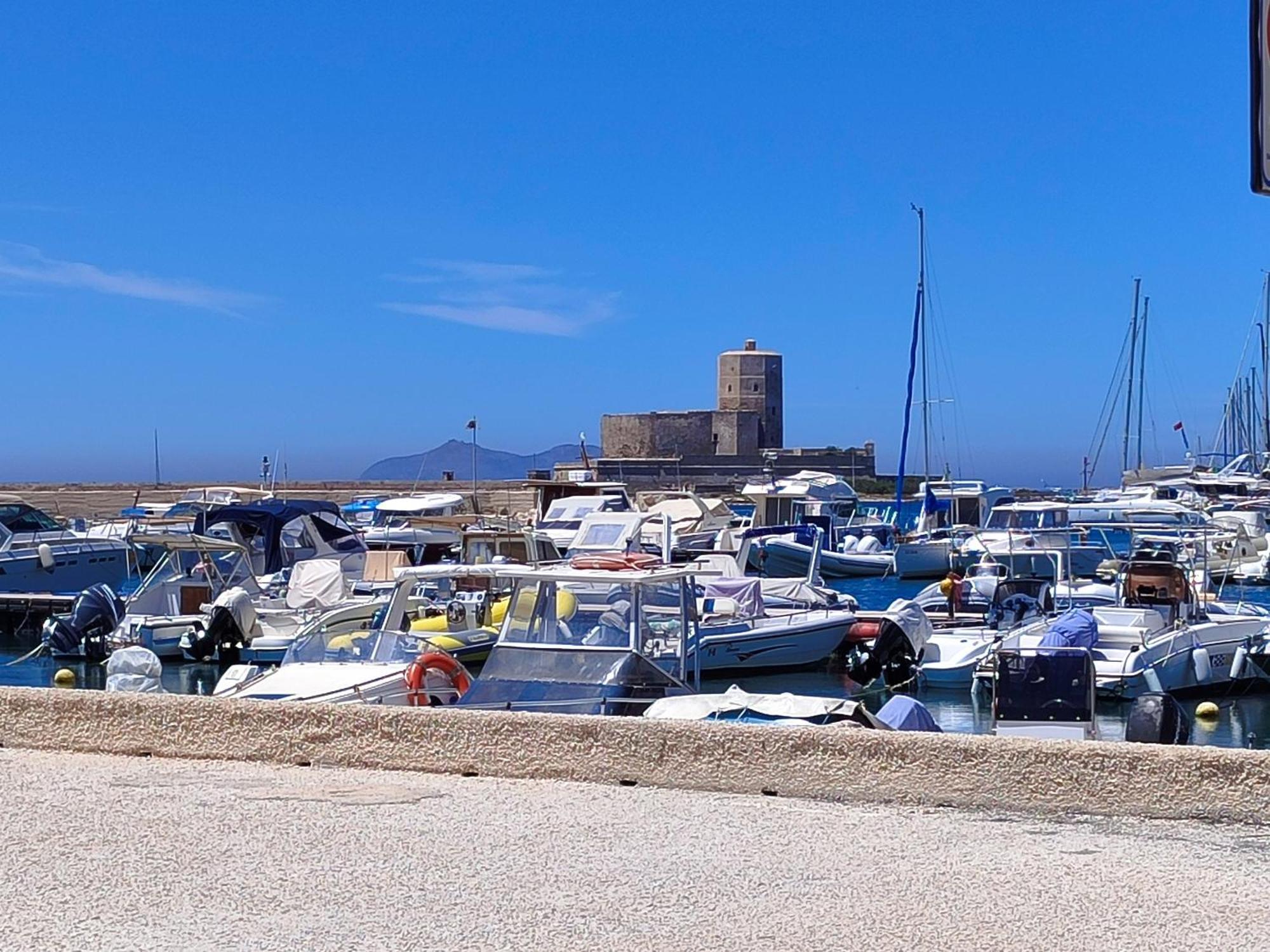 Alla Marina Da Pina Trapani Eksteriør billede